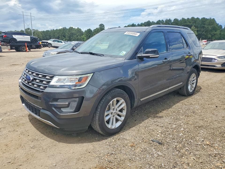 2017 FORD EXPLORER XLT - 1