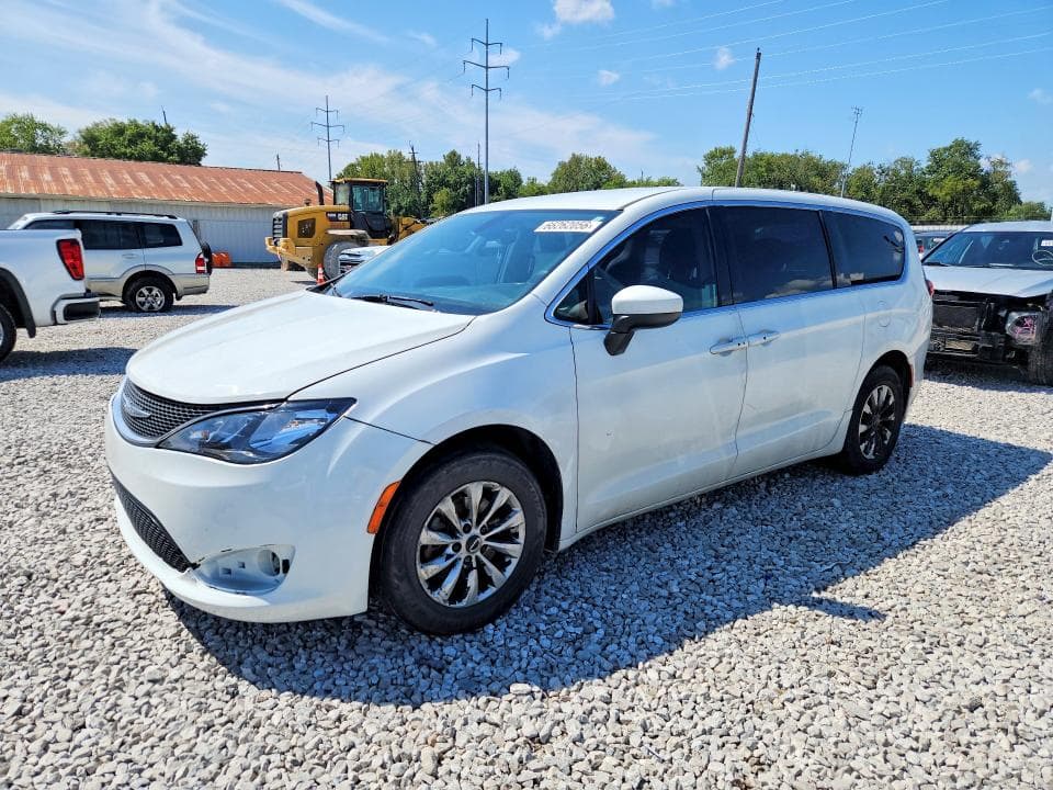 2017 CHRYSLER PACIFICA TOURING - 1