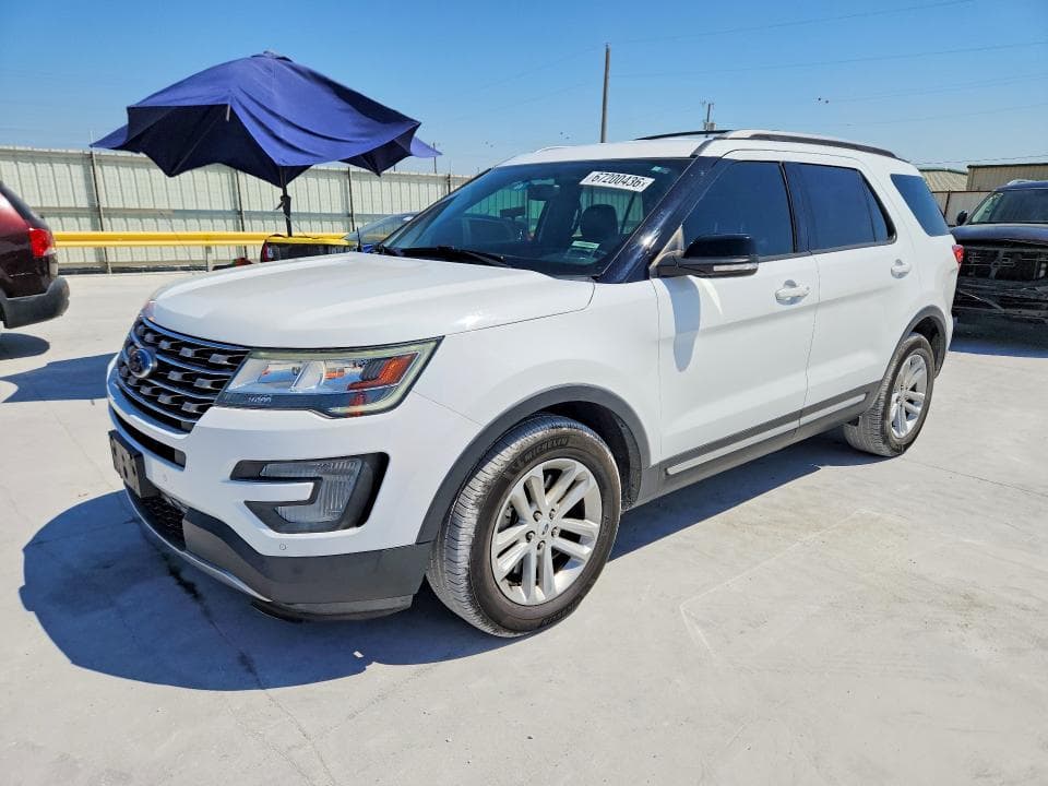 2017 FORD EXPLORER XLT - 1