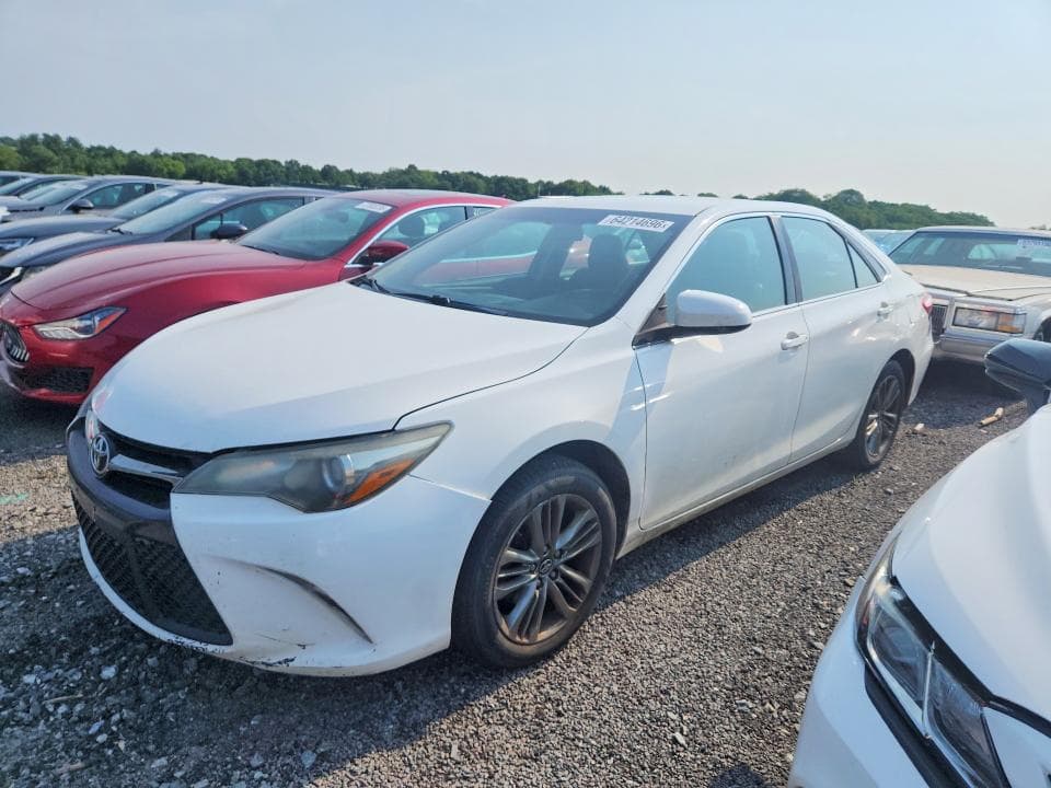 2017 TOYOTA CAMRY SE - 1