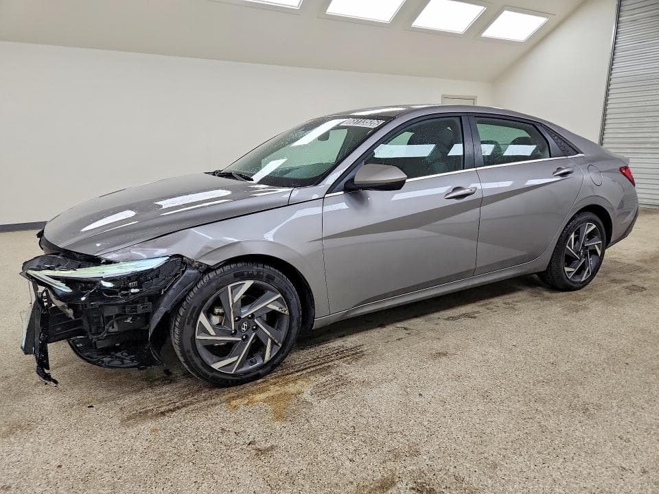 2025 HYUNDAI ELANTRA SEL - 1