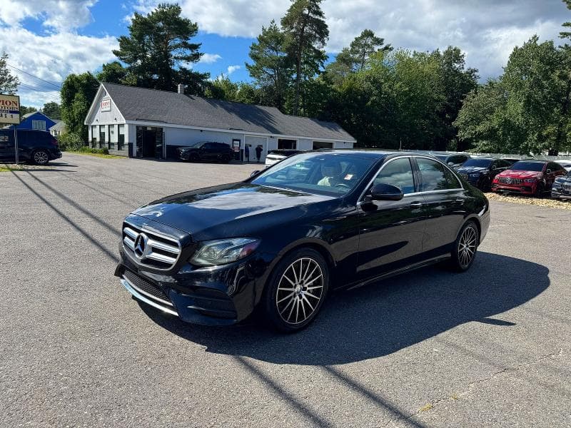 2017 MERCEDES-BENZ E 300 - 1