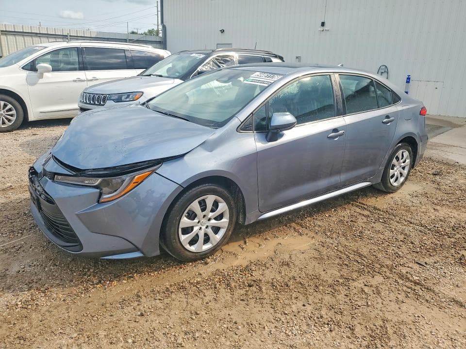 2024 TOYOTA COROLLA LE - 1