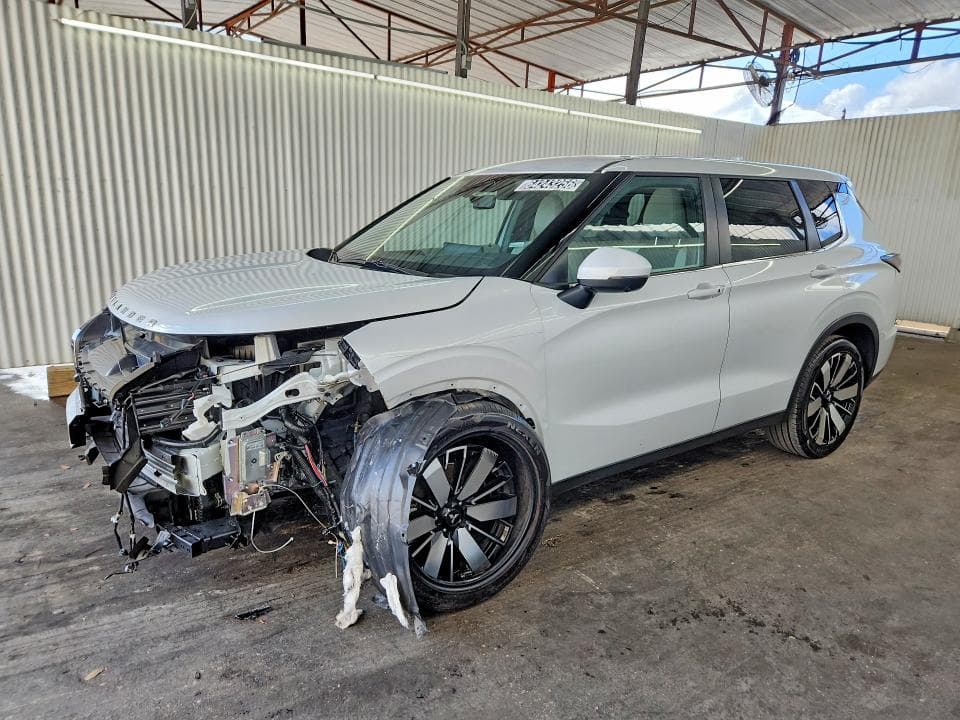 2025 MITSUBISHI OUTLANDER SE - 1