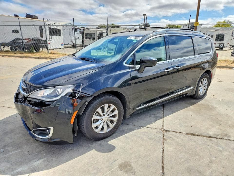 2019 CHRYSLER PACIFICA TOURING L - 1