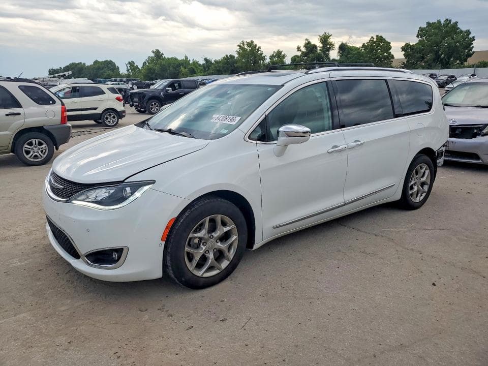 2017 CHRYSLER PACIFICA LIMITED - 1