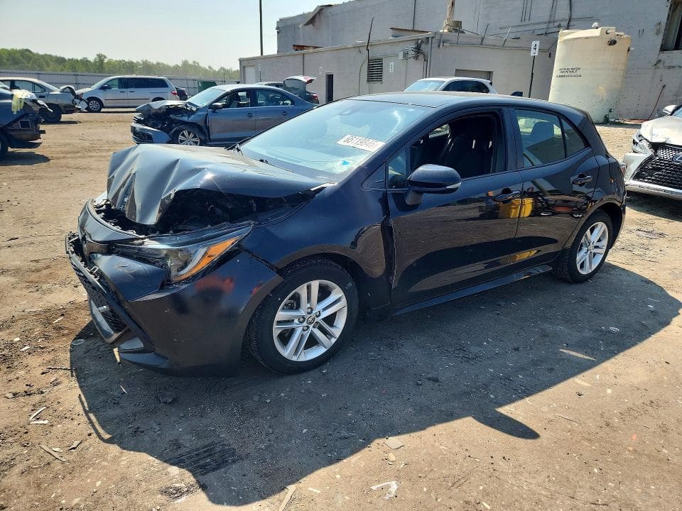 2019 TOYOTA COROLLA HATCHBACK SE - 1