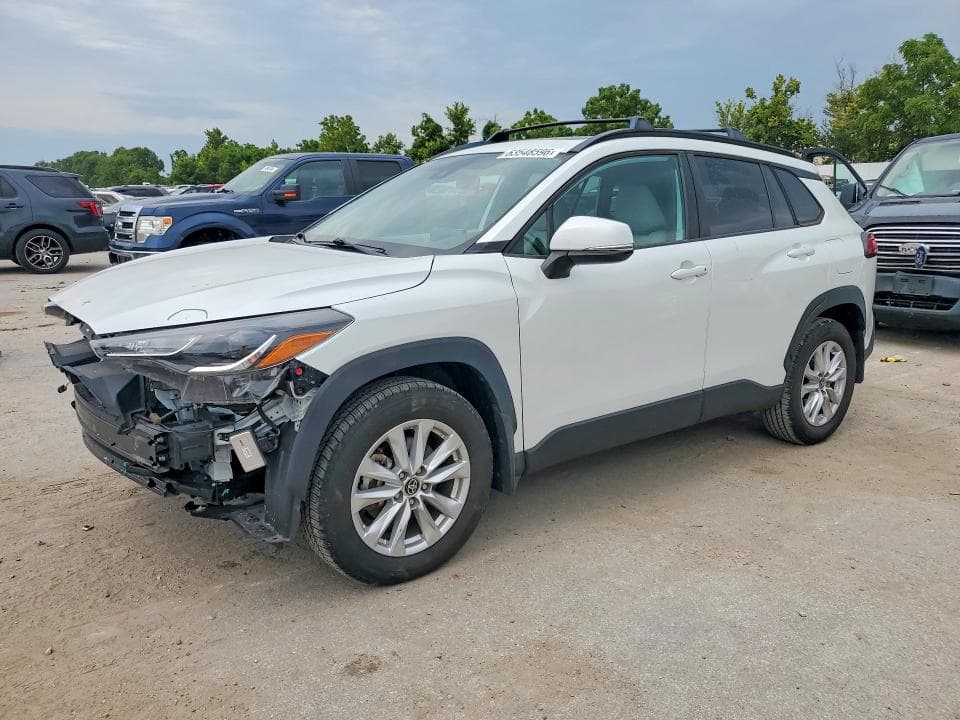 2022 TOYOTA COROLLA CROSS LE - 1