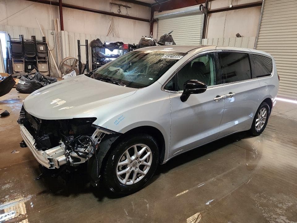 2024 CHRYSLER PACIFICA TOURING L - 1