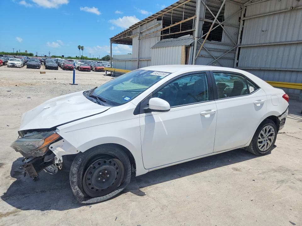 2017 TOYOTA COROLLA LE - 1