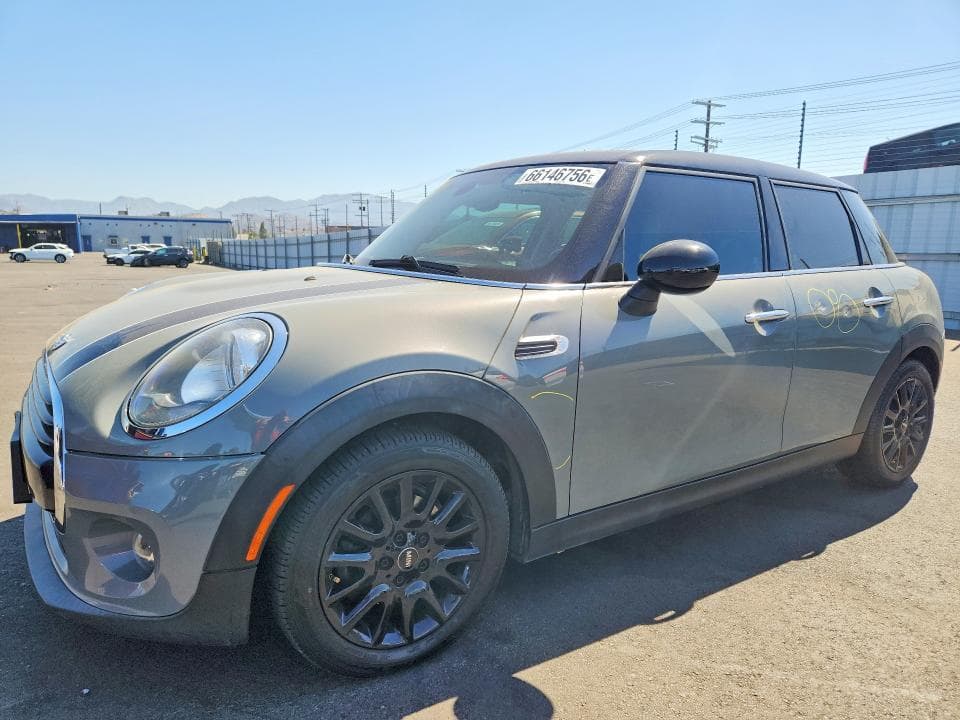 2018 MINI COOPER - 1