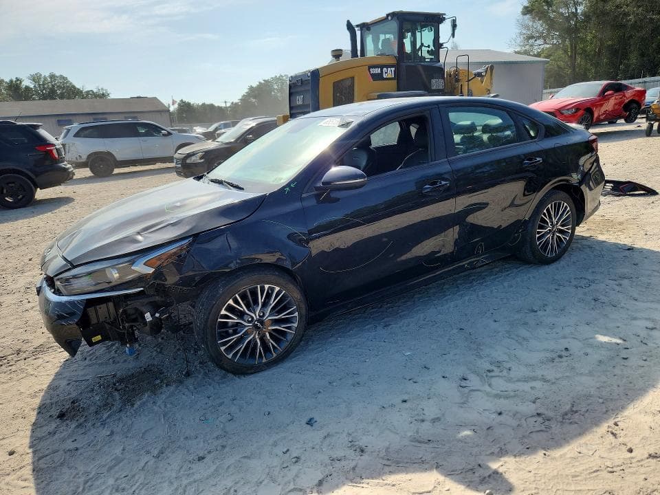 2024 KIA FORTE GT LINE - 1
