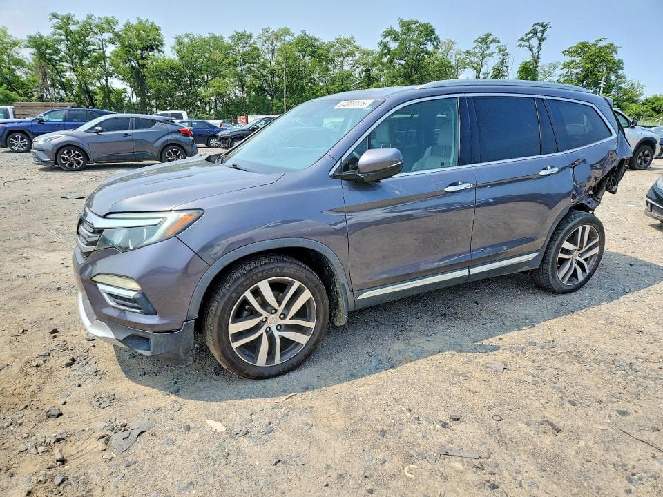 2017 HONDA PILOT TOURING - 1