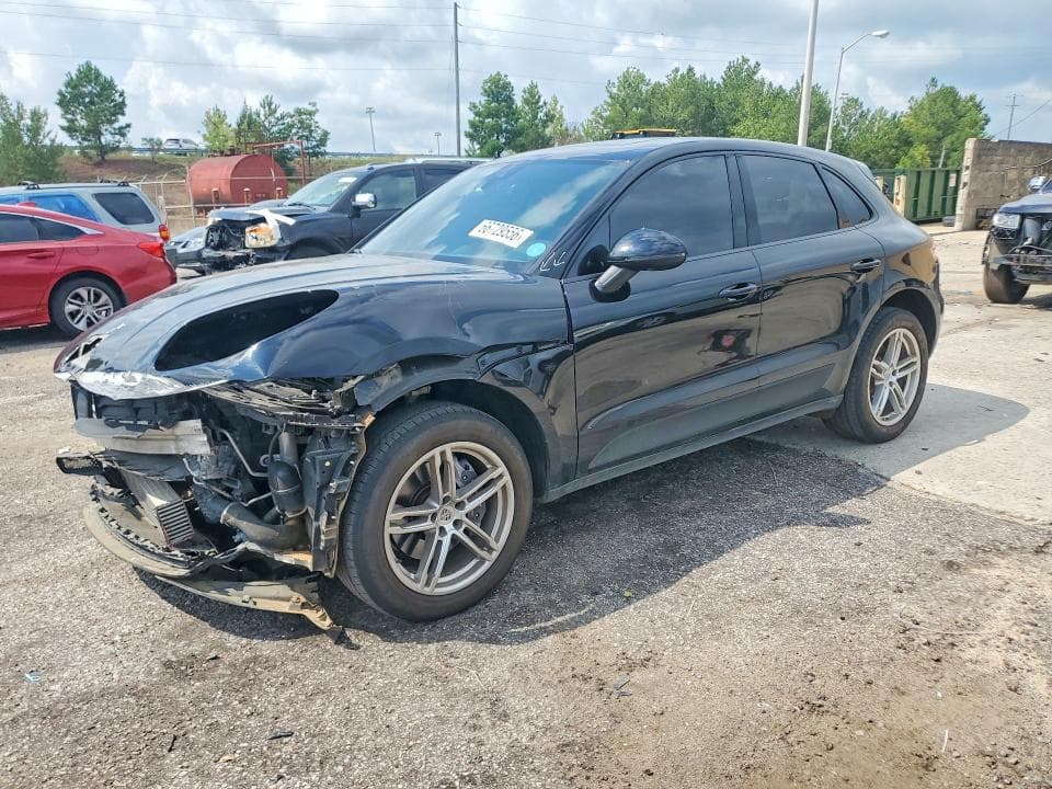 2021 PORSCHE MACAN - 1
