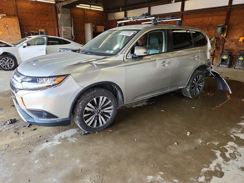 2019 MITSUBISHI OUTLANDER SE - 1