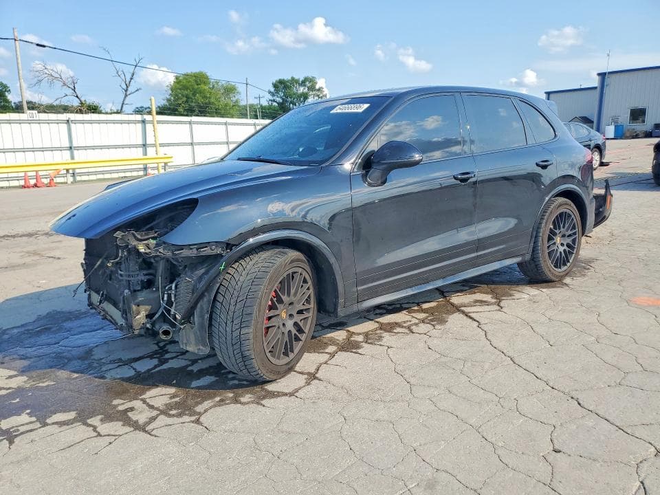 2017 PORSCHE CAYENNE GTS - 1