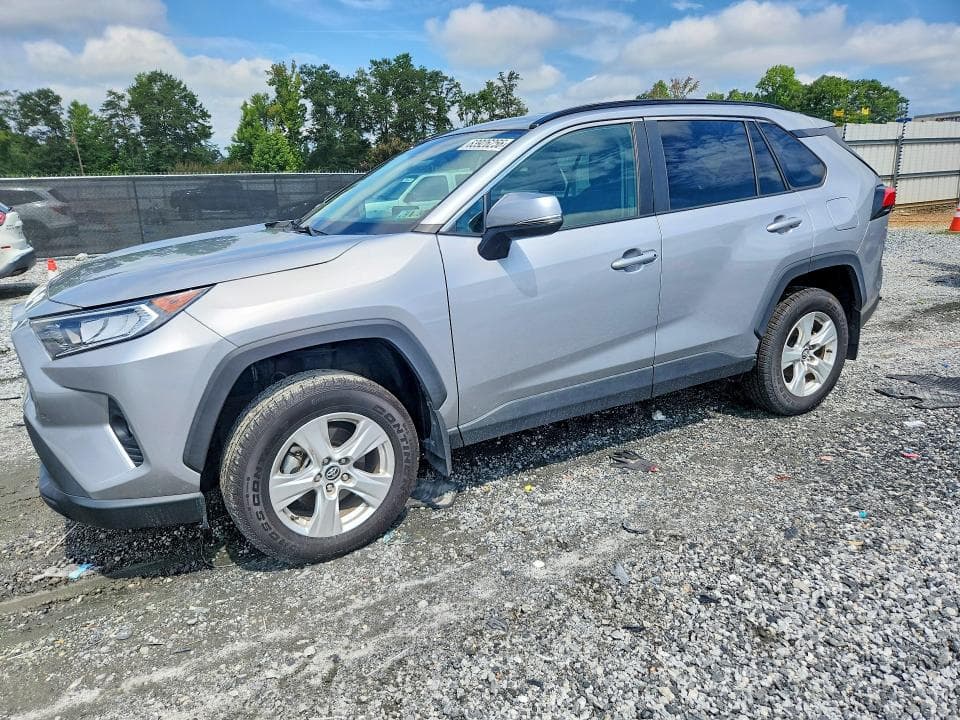 2020 TOYOTA RAV4 XLE - 1