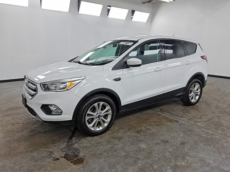 2017 FORD ESCAPE SE - 1