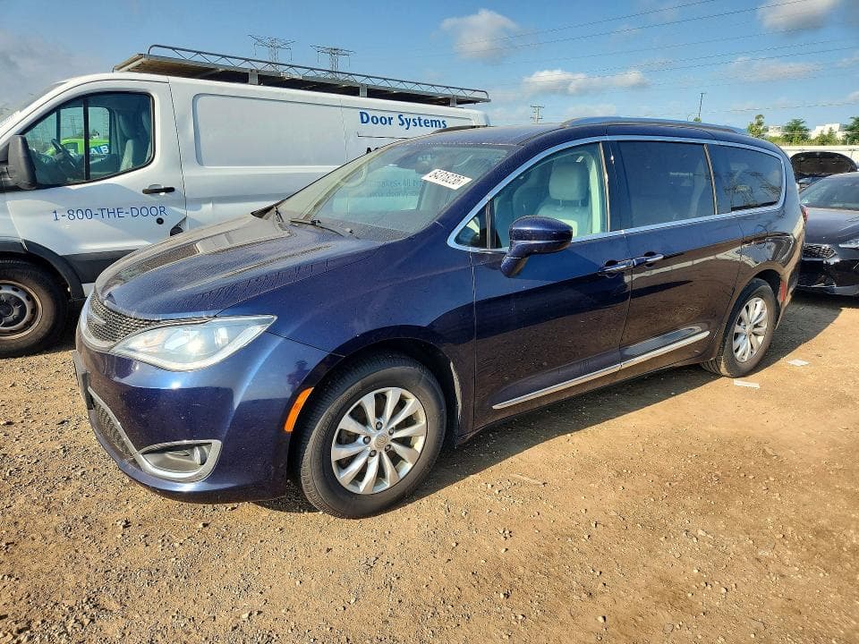 2018 CHRYSLER PACIFICA TOURING L - 1