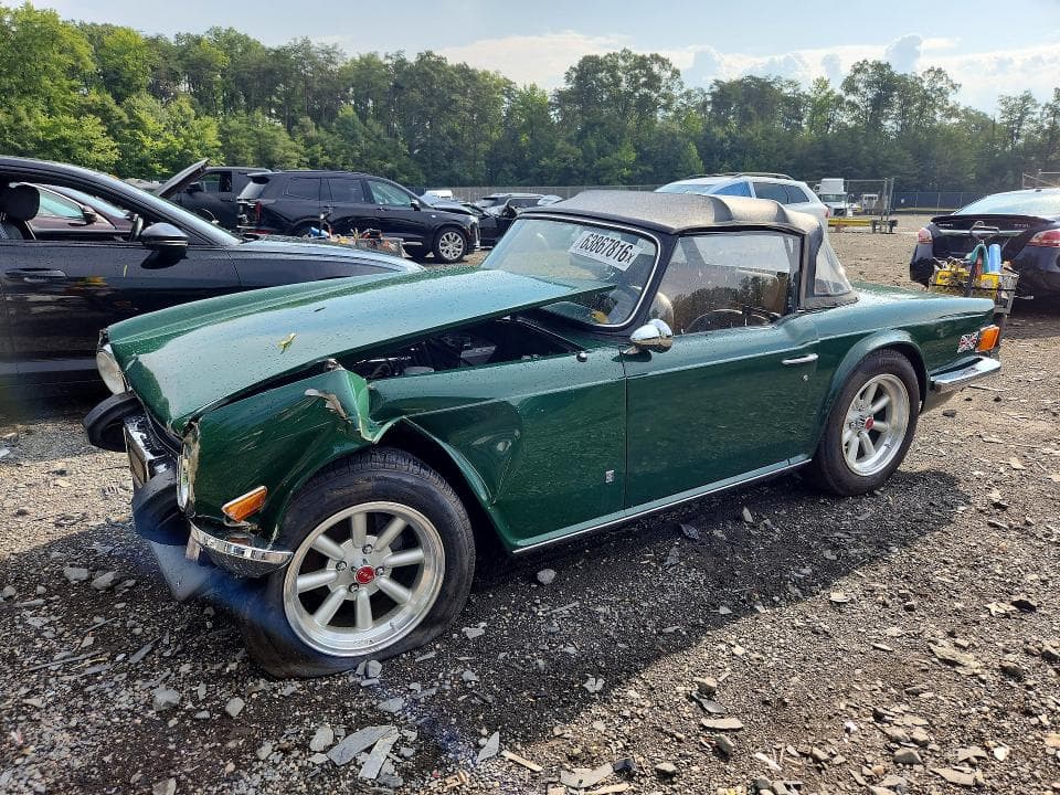 1976 TRIUMPH CAR TR6 - 1