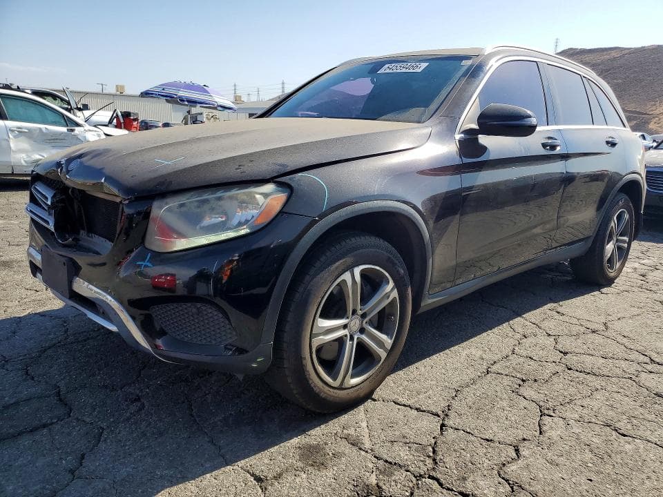 2017 MERCEDES-BENZ GLC 300 - 1
