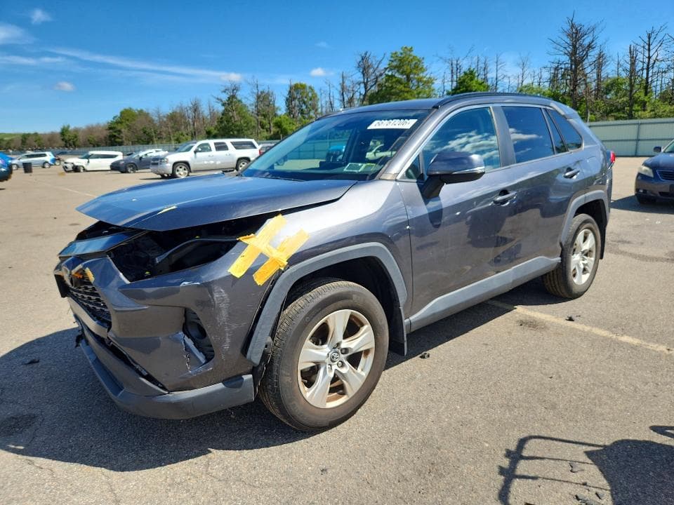 2020 TOYOTA RAV4 XLE - 1