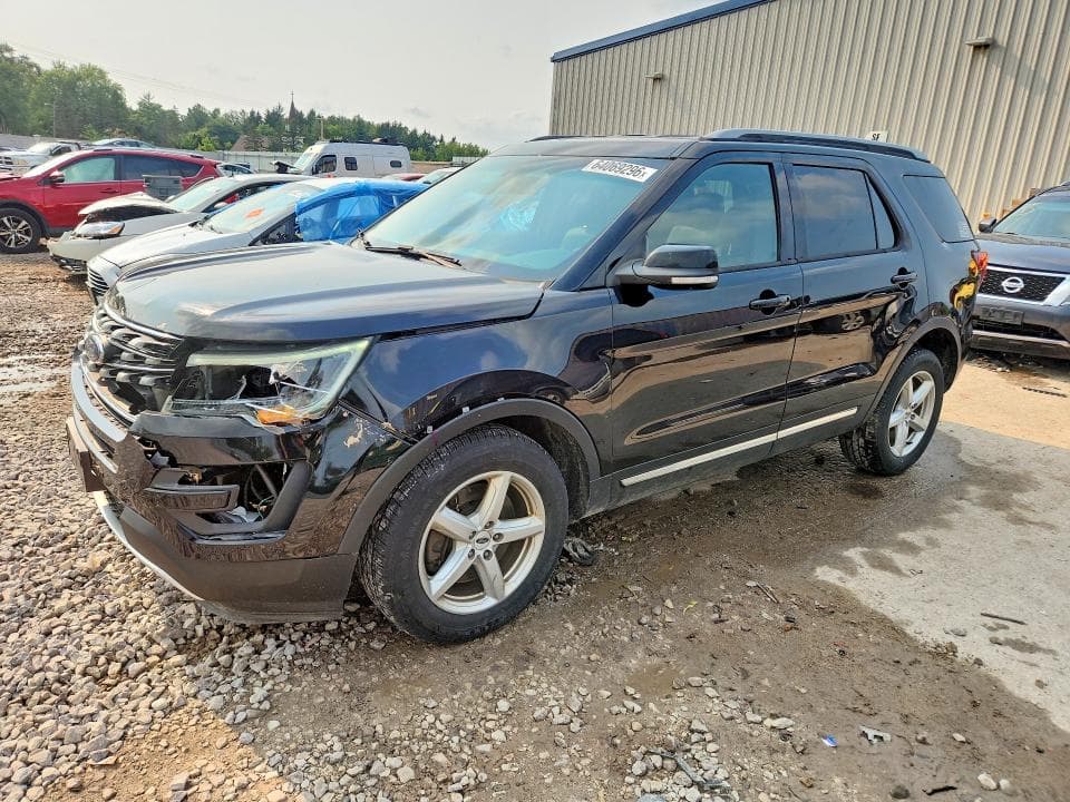2017 FORD EXPLORER XLT - 1