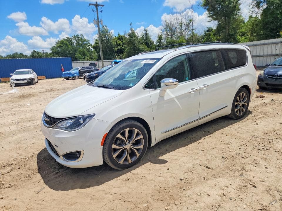 2017 CHRYSLER PACIFICA LIMITED - 1