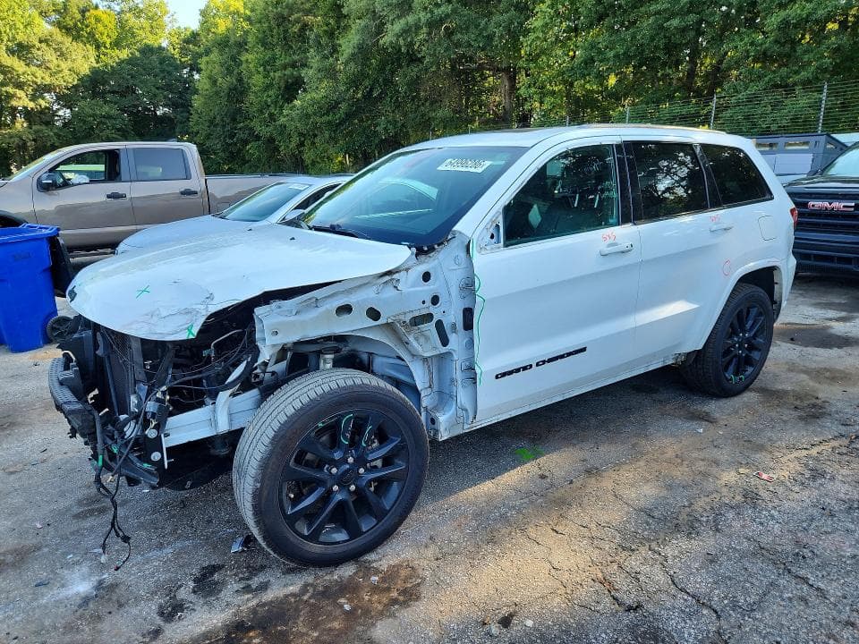 2020 JEEP GRAND CHEROKEE LAREDO - 1