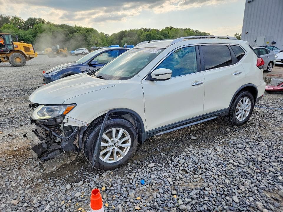 2018 NISSAN ROGUE SV - 1