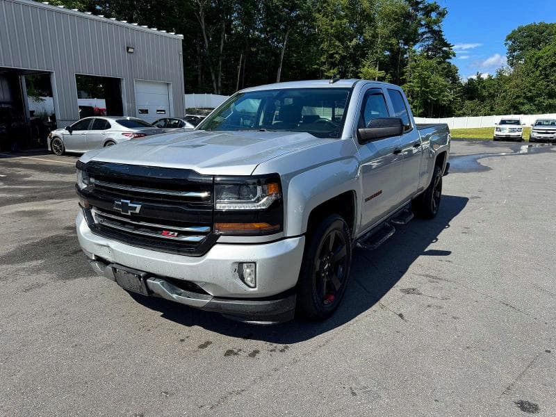2017 CHEVROLET SILVERADO K1500 LT - 1