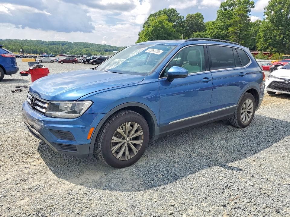 2018 VOLKSWAGEN TIGUAN SE SE - 1