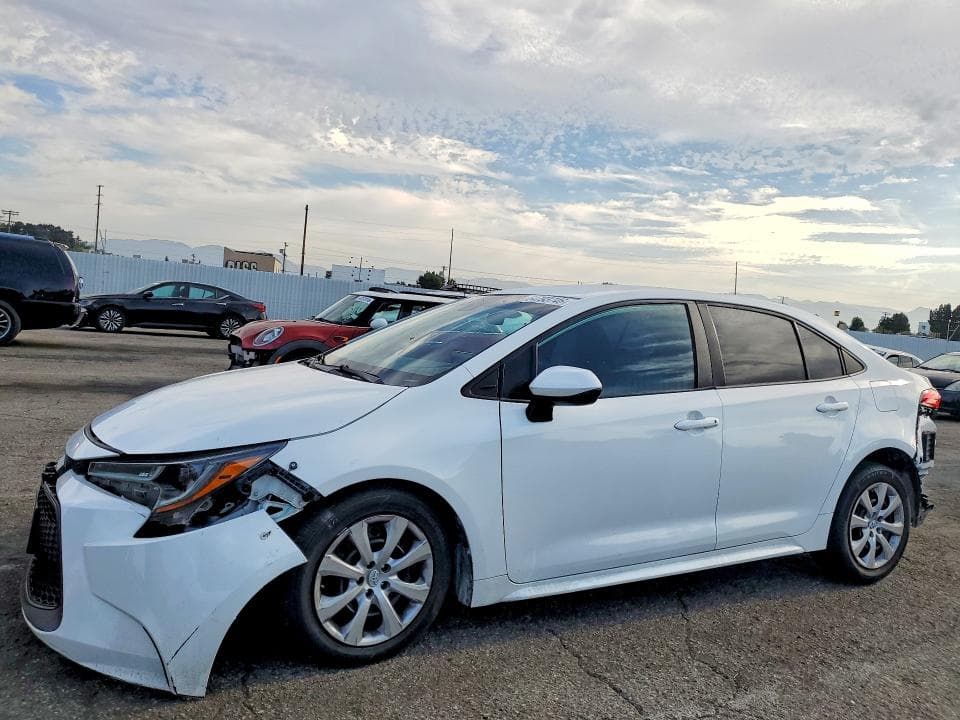 2020 TOYOTA COROLLA LE - 1