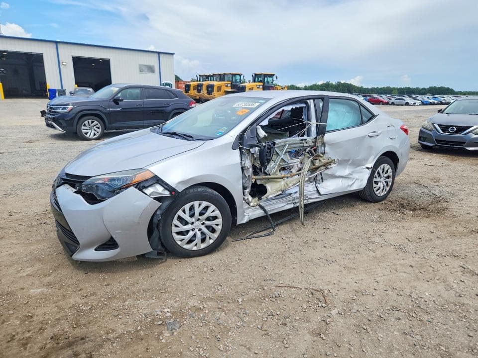 2018 TOYOTA COROLLA LE - 1
