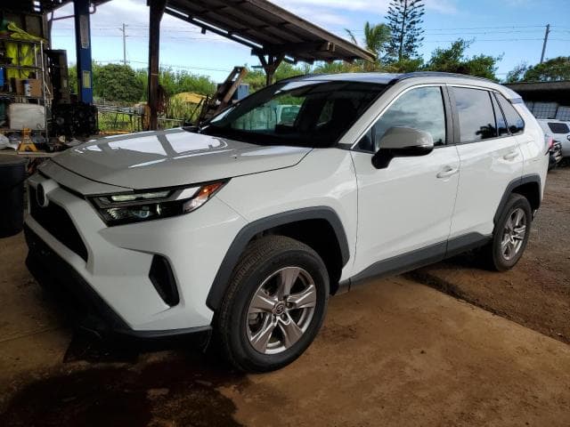 2022 TOYOTA RAV4 XLE - 1