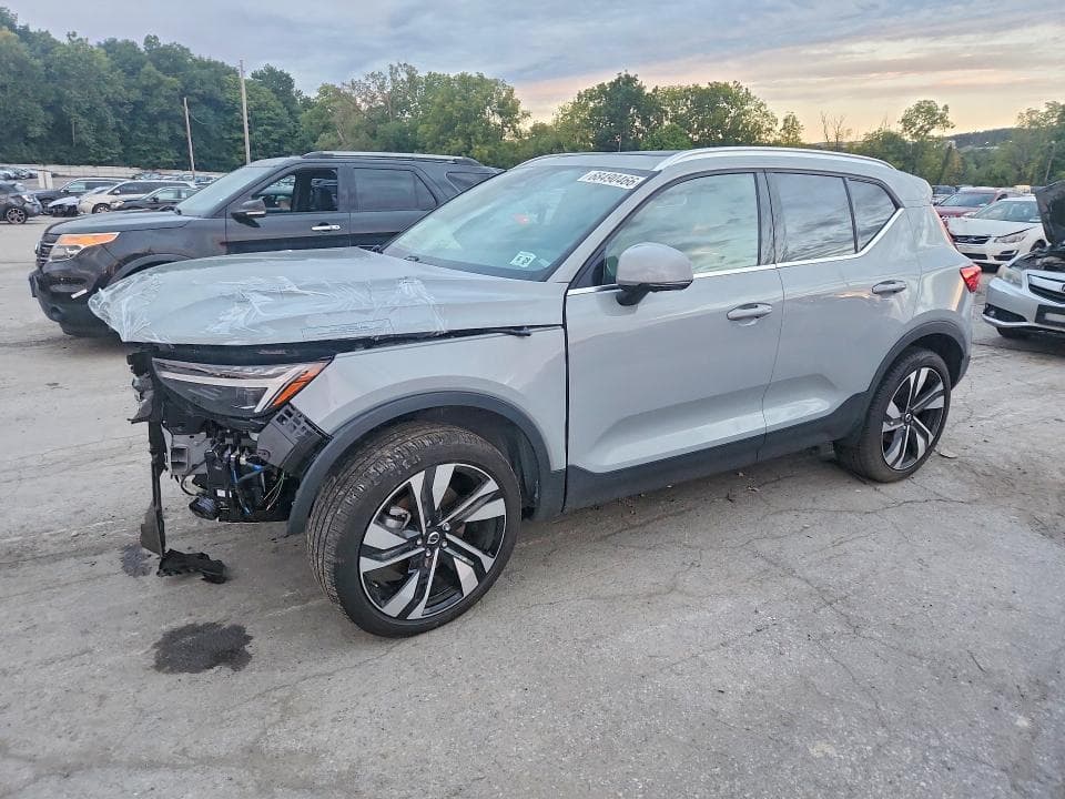 2024 VOLVO XC40 ULTIMATE - 1