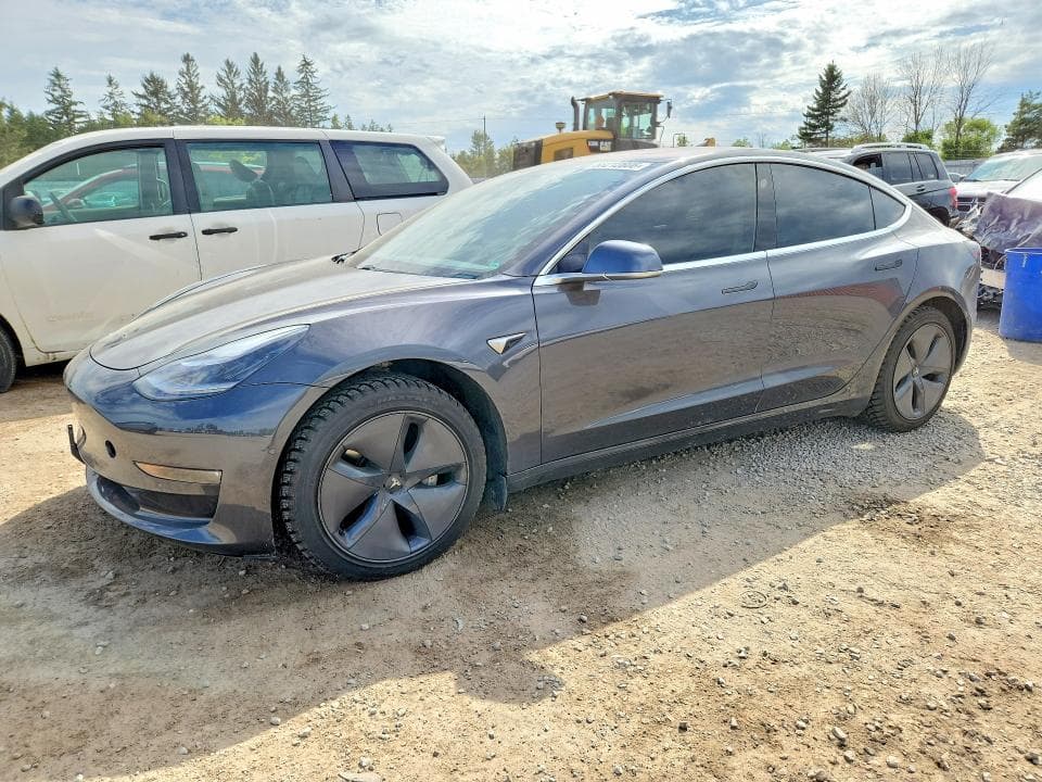 2018 TESLA MODEL 3 - 1