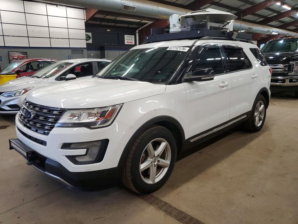 2017 FORD EXPLORER XLT - 1