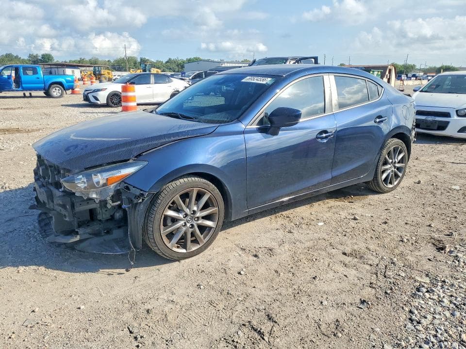 2018 MAZDA 3 TOURING - 1