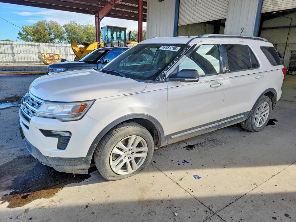 2019 FORD EXPLORER XLT - 1