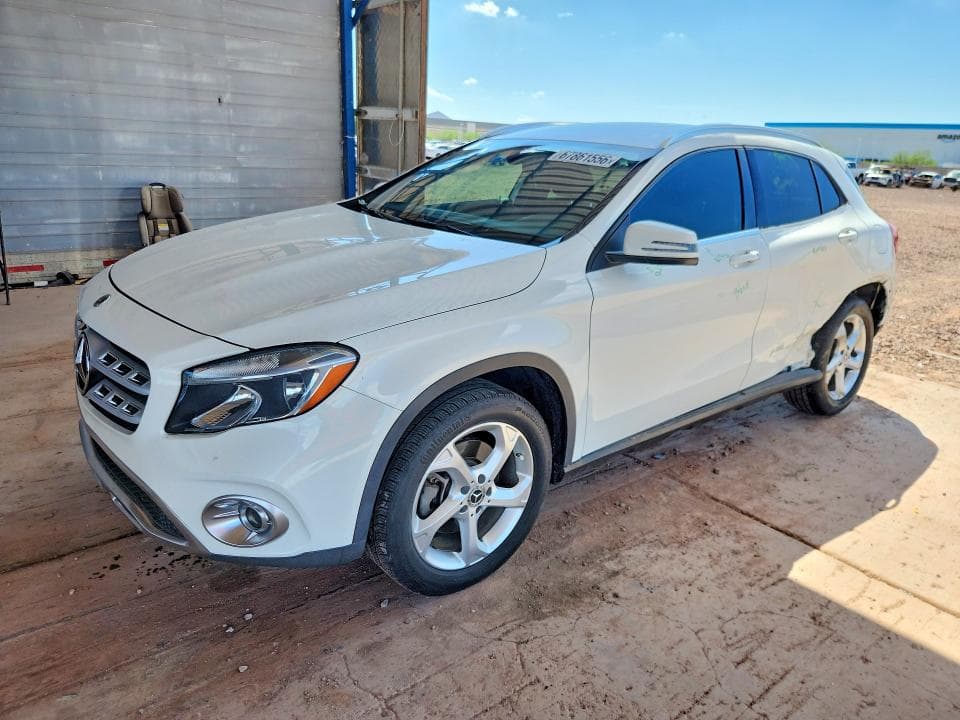 2019 MERCEDES-BENZ GLA 250 - 1