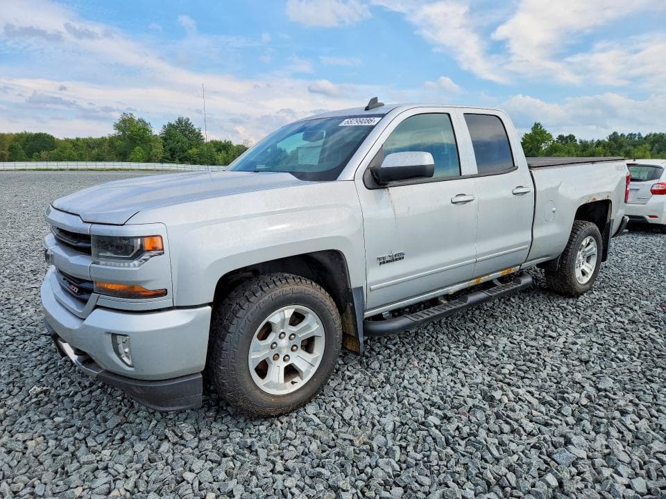 2017 CHEVROLET SILVERADO K1500 LT - 1