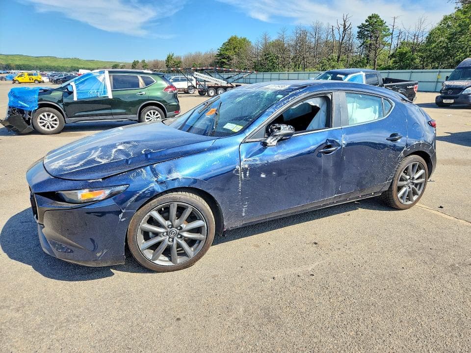 2021 MAZDA 3 PREFERRED - 1
