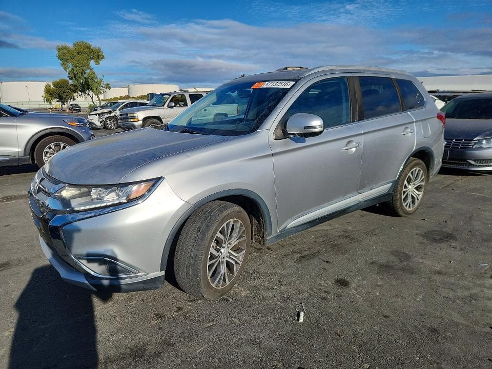 2018 MITSUBISHI OUTLANDER SE - 1