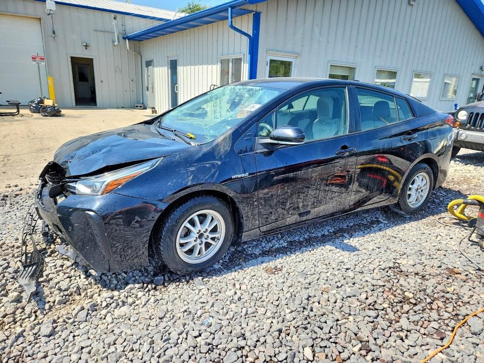 2021 TOYOTA PRIUS LE - 1
