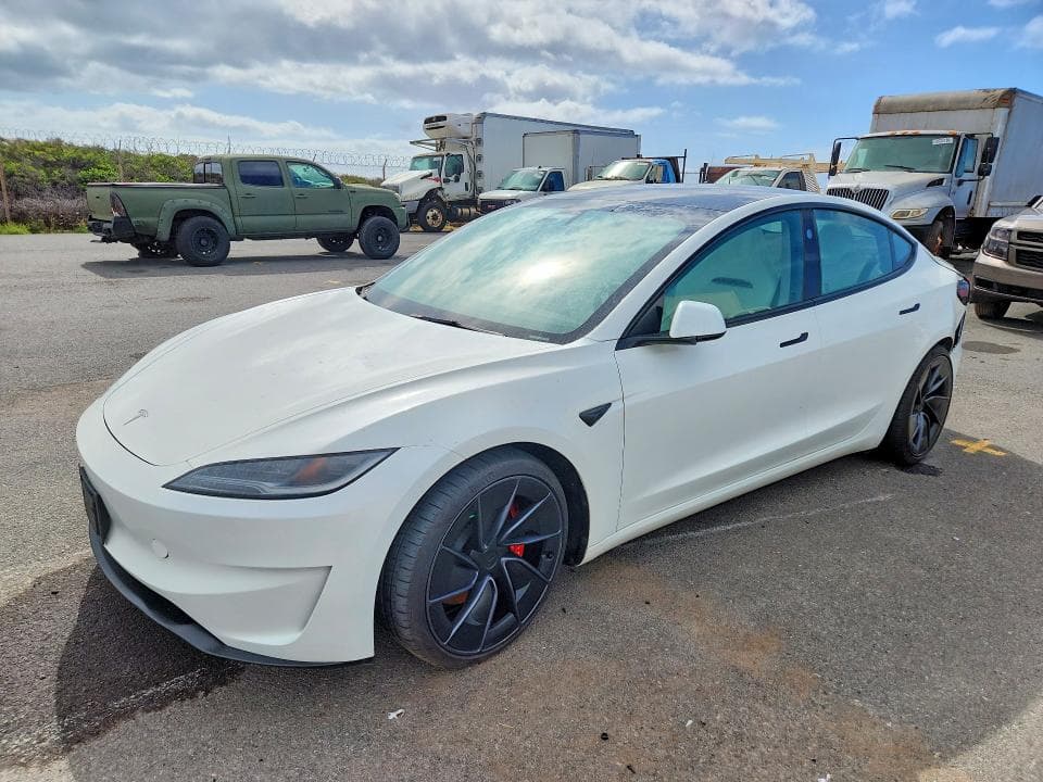 2024 TESLA MODEL 3 - 1