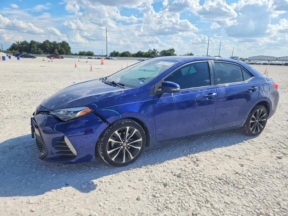 2019 TOYOTA COROLLA SE - 1