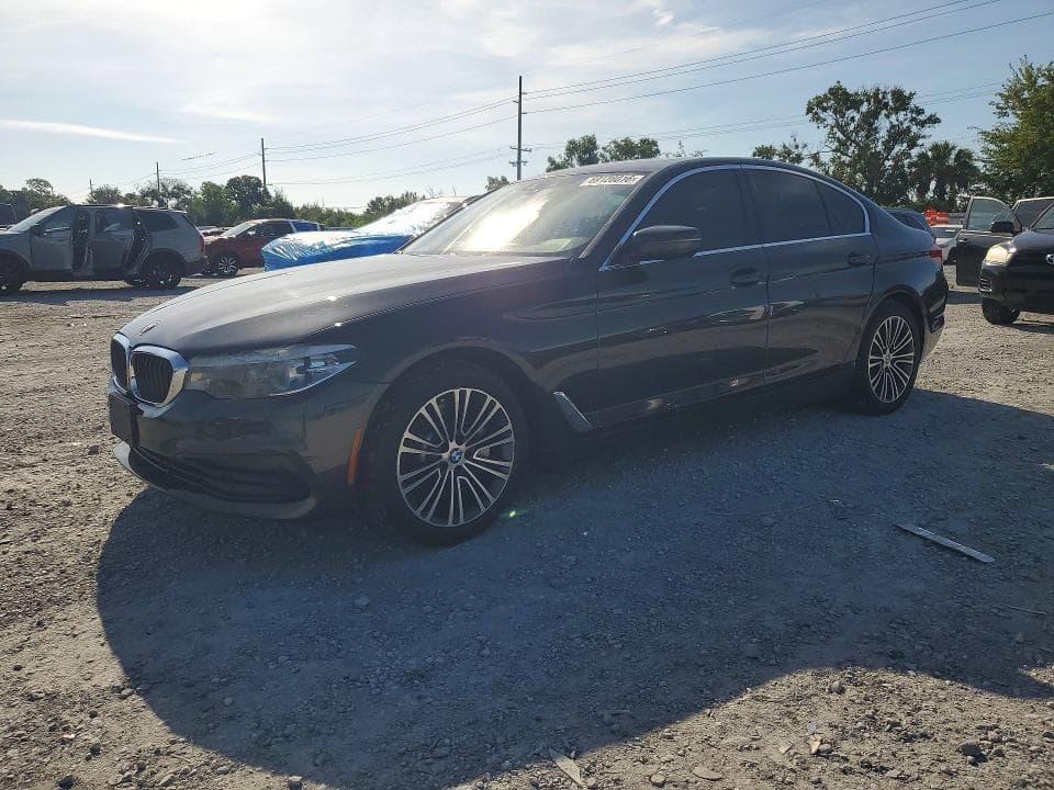 2020 BMW 530 XI - 1