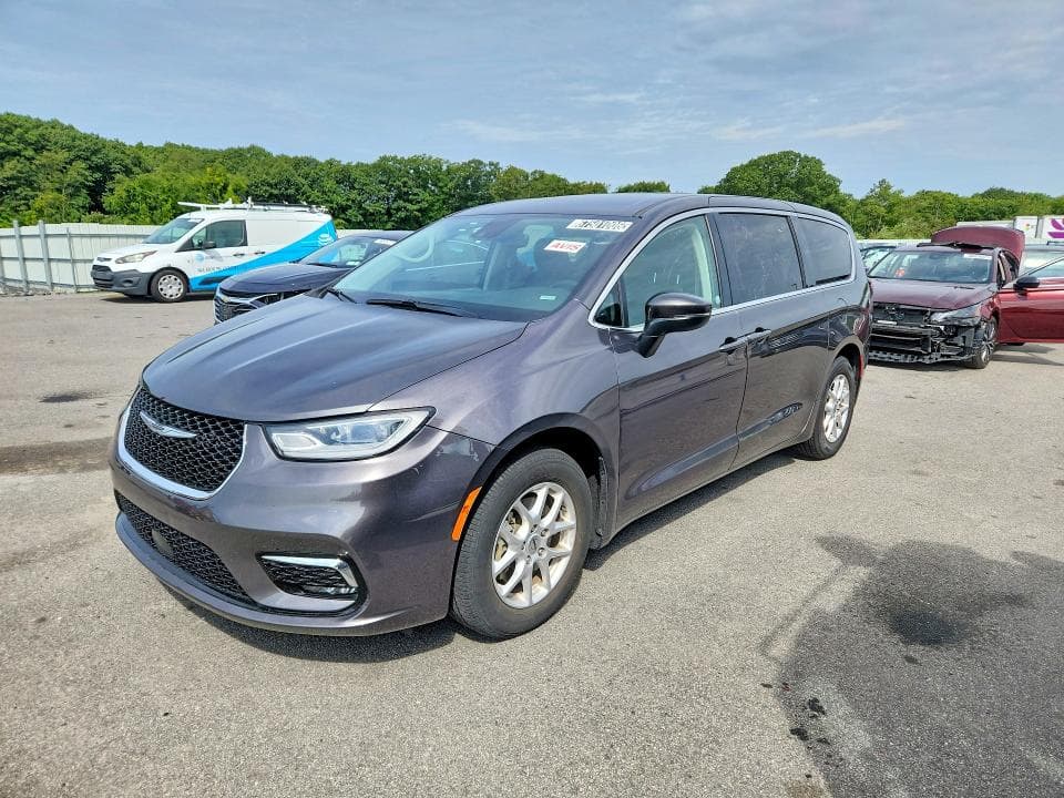 2023 CHRYSLER PACIFICA TOURING L - 1