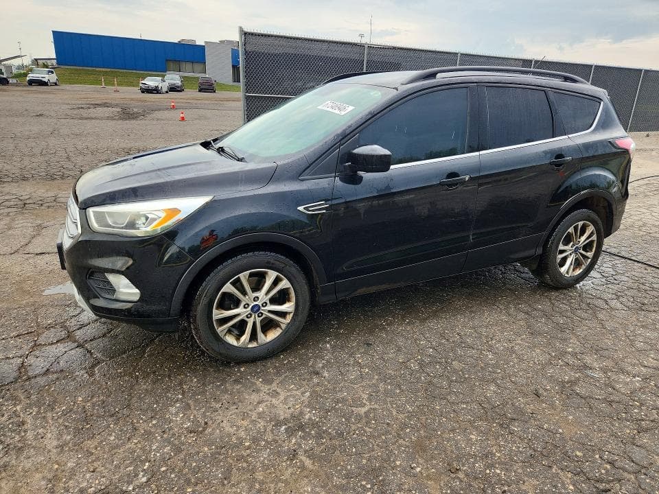 2017 FORD ESCAPE SE - 1